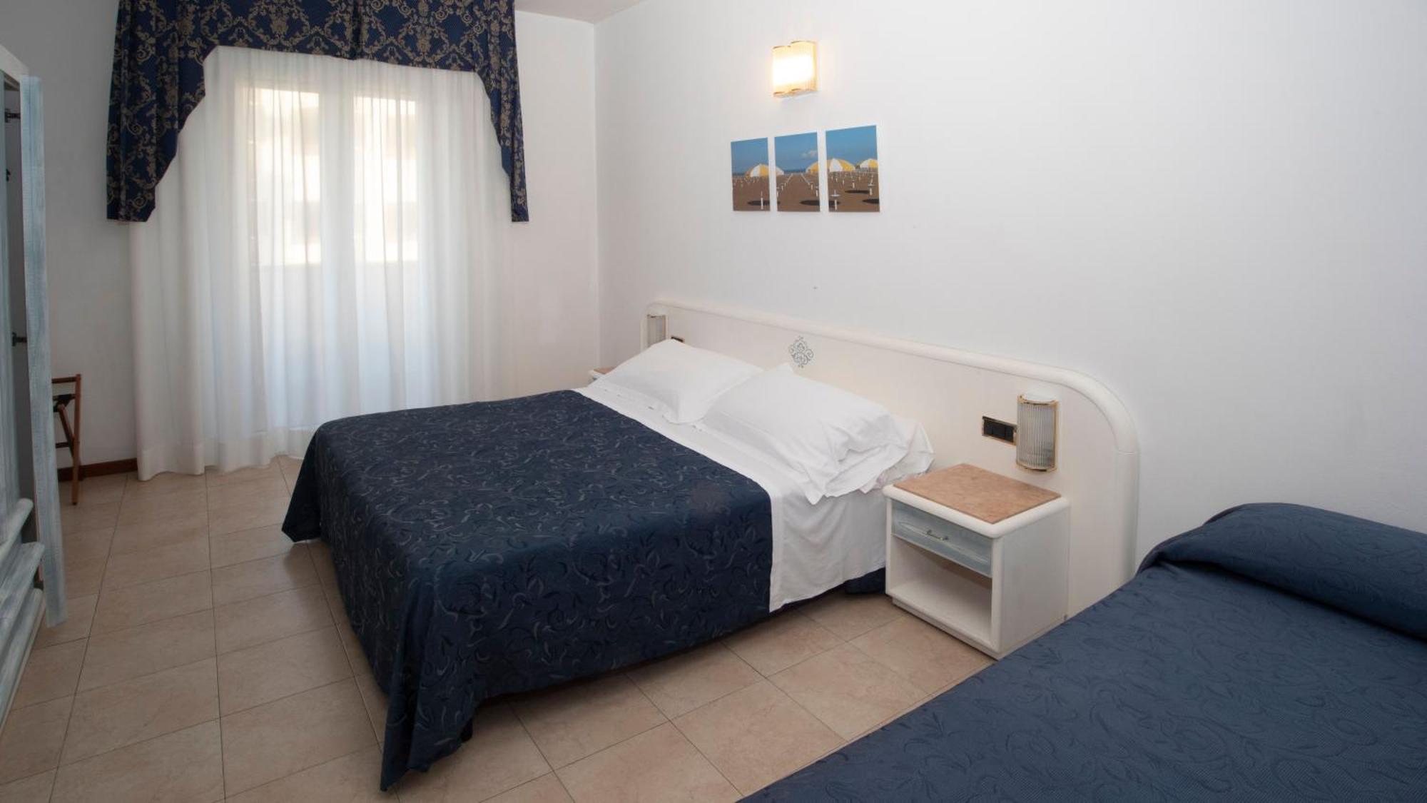 Hotel Du Soleil Ріміні Екстер'єр фото